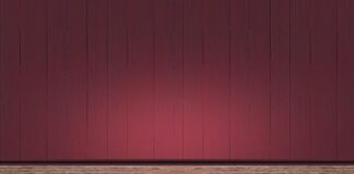 Co zamiast deskowania dachu?