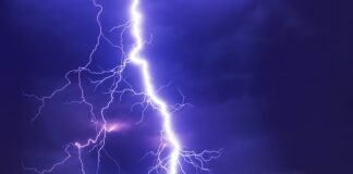 Jak zmierzyć siłę ssania odkurzacza?