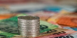 Jaki jest koszt regulacji drzwi zewnętrznych?