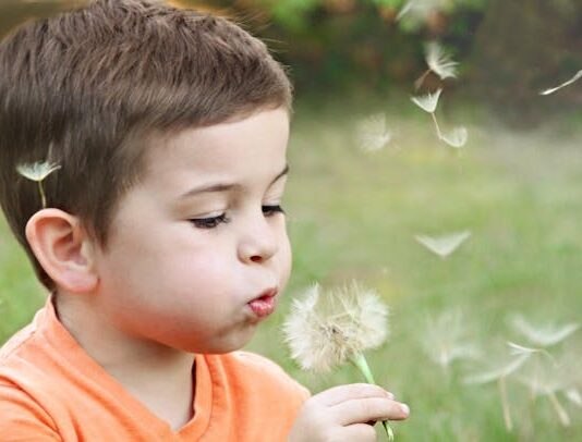 Czym się bawią 2-letni chłopcy